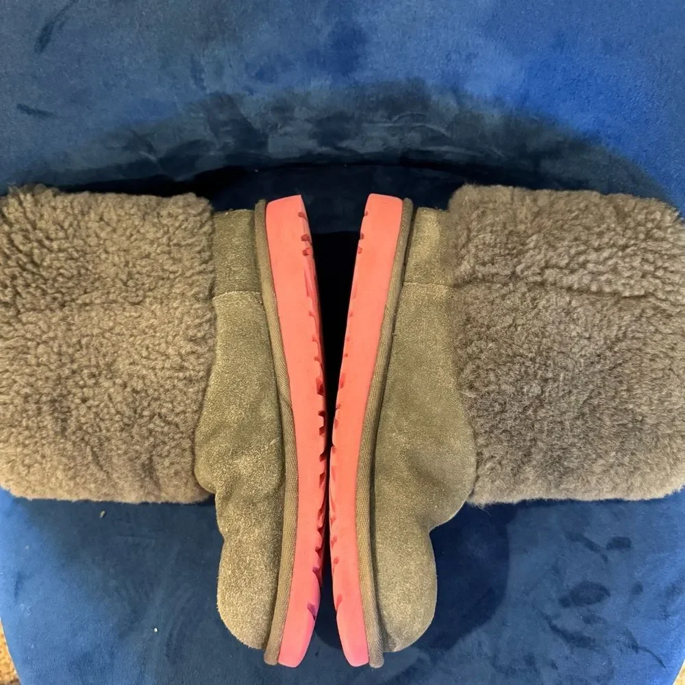 UGG Australia ELLEE Boot | Size 5